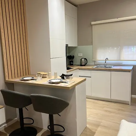 Modern Deluxe Diar アパート