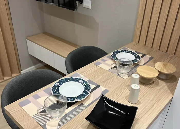 Modern Deluxe Diar *