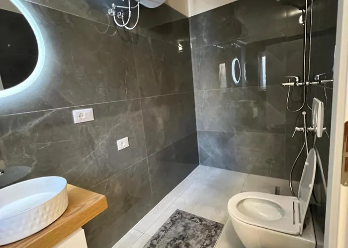 Modern Deluxe Diar 아파트